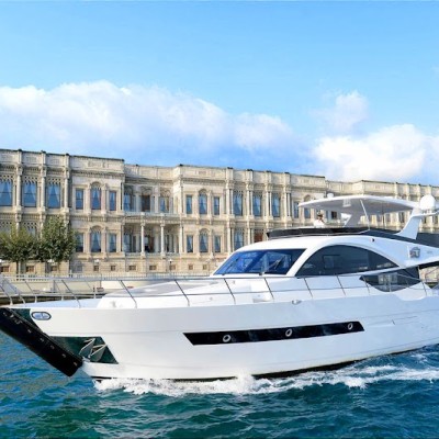 Deep Yacht