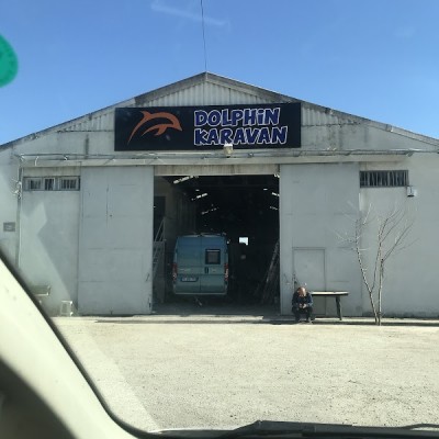 Dolphin Karavan