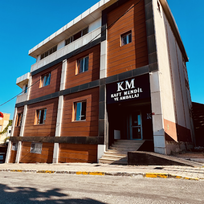 Kaft Baskılı Islak Mendil & Baskılı Pipet Üretimi