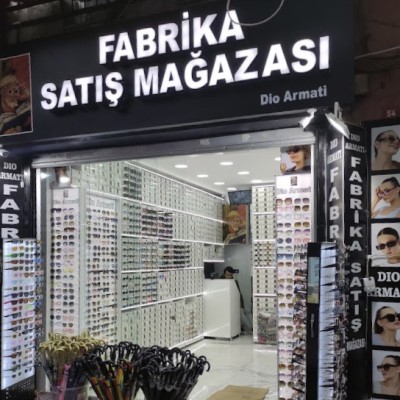 Kandemir İthalat Toptan Güneş Gözlüğü Toptan Şemsiye