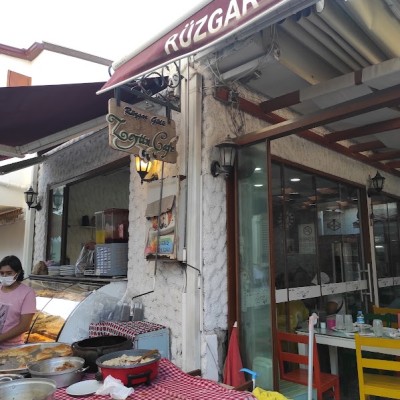 Rüzgar Gülü & Zeytin Kafe