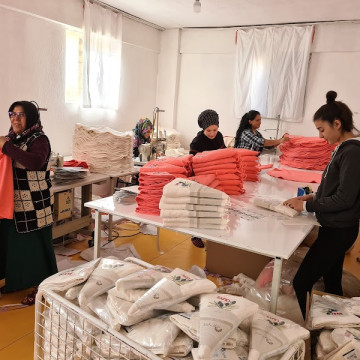 Sonbahar Tekstil Otel Havlu Bornoz Nevresim Üretim Ve Ticareti