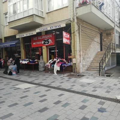 Ümraniye Kumaşçılar Çarşısı