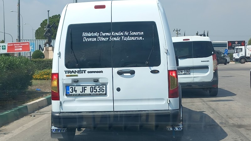 Yeksek Fıstık Fabrikasi